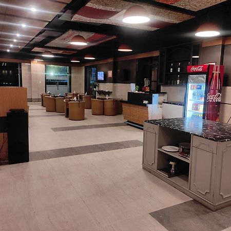 安拉阿巴德波罗马科斯酒店 Allāhābād Junction 外观 照片