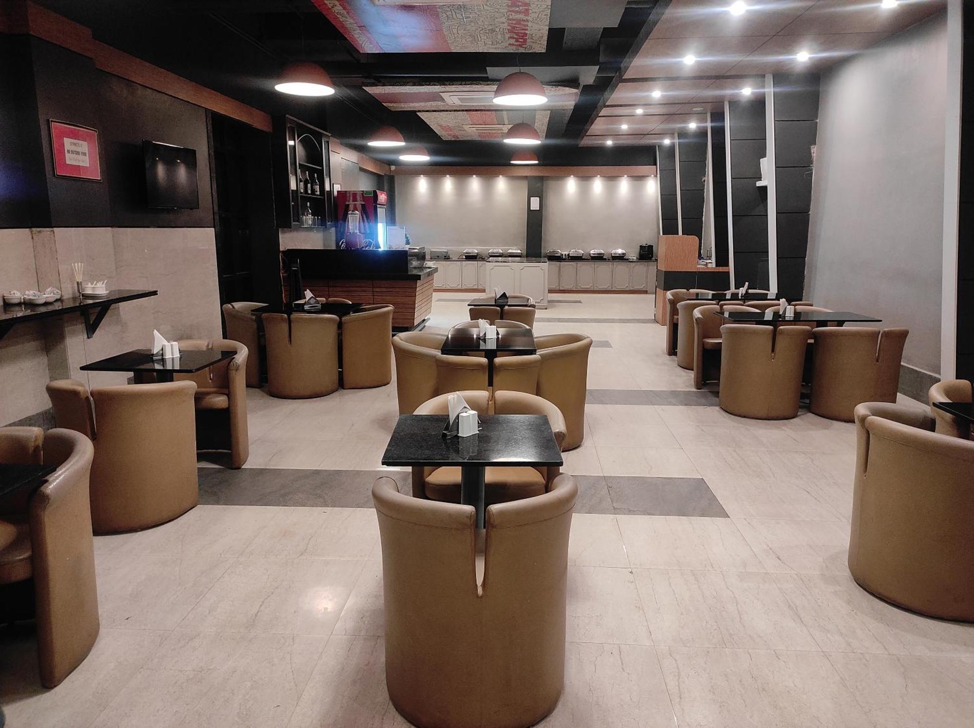 安拉阿巴德波罗马科斯酒店 Allāhābād Junction 外观 照片